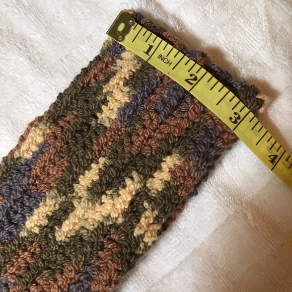 NWOT Handmade Multicolored infinity scarf - Picture 8 of 8